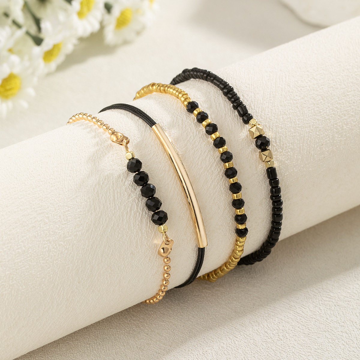 Conjunto de pulseira de pedra  - Black Tin Candle avaliação e preço